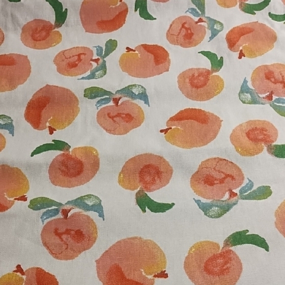 Peach Print Reverses to Solid Peach Table Runner Cotton 70" X 14" - Picture 6 of 6